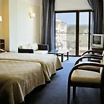 Hotel Alua Helios Bay 4*