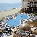 Szálloda Alua Helios Bay