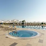 Alua Helios Bay 4*