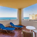 Alua Helios Bay 4*
