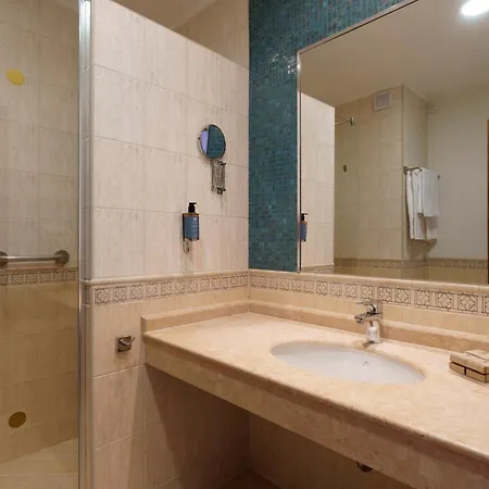 Hotel Alua Helios Bay 4*