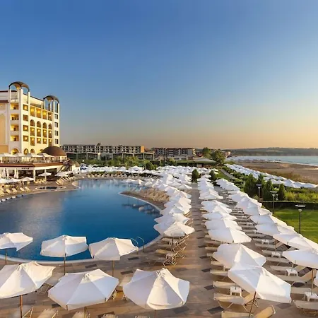 Alua Helios Bay Hotel 4*