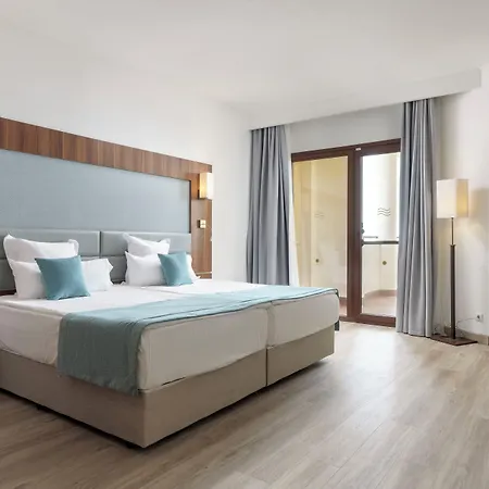 Hotel Alua Helios Bay 4*