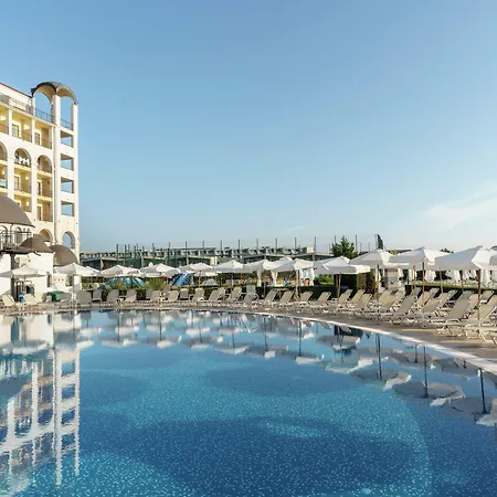 Alua Helios Bay Obzor
