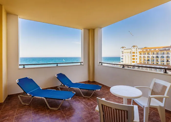 Alua Helios Bay - 4*