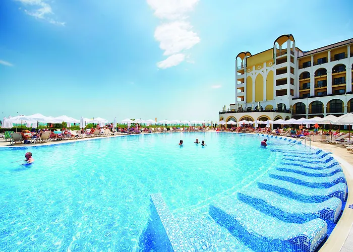 Alua Helios Bay - 4* Obzor